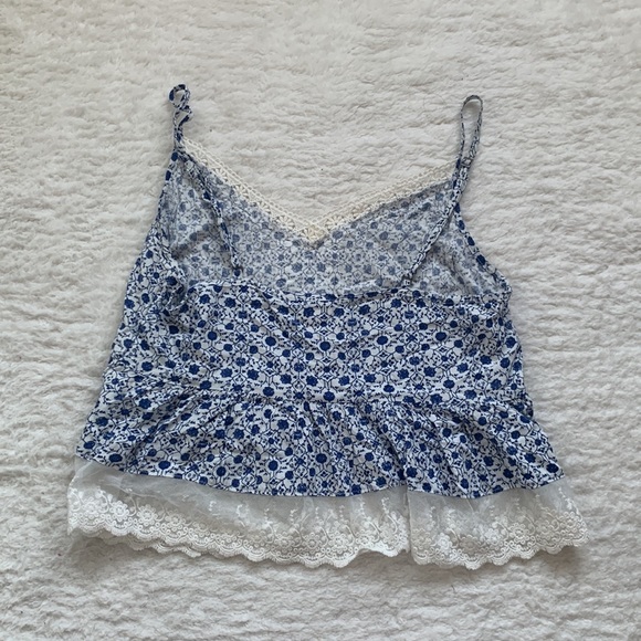GARAGE white and blue floral top with lace trim and crochet detailing - Picture 2 of 5